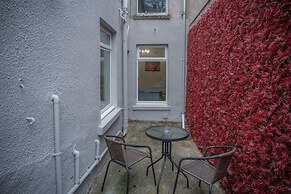 Langland Road - 1 Bedroom - Mumbles