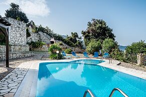 Four-Bedroom Villa Alexandros by Konnect, Private Pool & SeaView