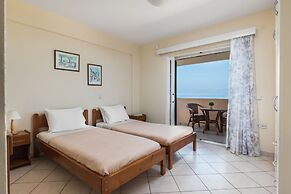 Four-Bedroom Villa Alexandros by Konnect, Private Pool & SeaView