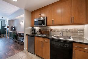 Premium Unit 3318 - Studio - Fraser Crossing/founders Pointe Condo