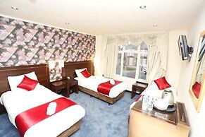 Acorn Lodge Gatwick