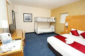Acorn Lodge Gatwick