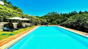 Stunning Villa Portugal Private Pool Diving Board