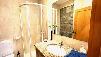 Stunning Villa Portugal Private Pool Diving Board