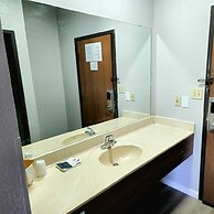 Budget Inn, Hwy 41