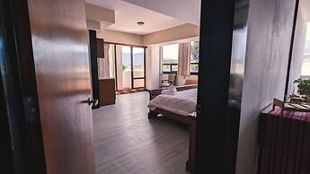 CASA BUENA HOTEL