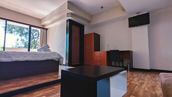 CASA BUENA HOTEL