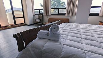 CASA BUENA HOTEL