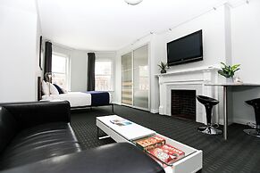 Maverick Suites at 245 Newbury St