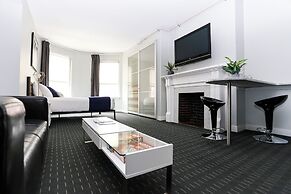 Maverick Suites at 245 Newbury St