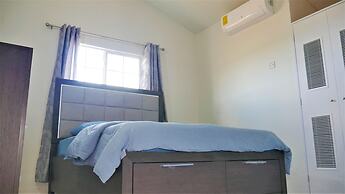 Lux Sea View Camelot Village Discovery Bay