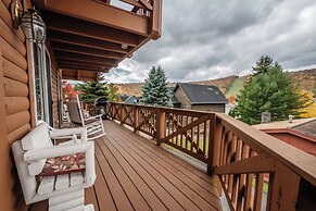 Mountains View by Taylor Made Deep Creek