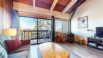 Mammoth Point #106 2 Bedroom Condo by RedAwning