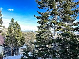 Mammoth Point #106 2 Bedroom Condo by RedAwning