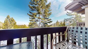 Mammoth Point #106 2 Bedroom Condo by RedAwning