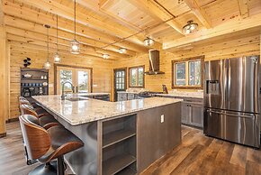 Sunshine Chalet by Taylor Made Deep Creek