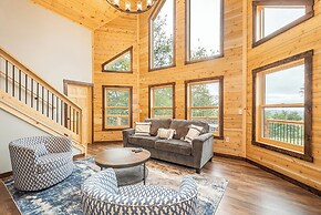 Sunshine Chalet by Taylor Made Deep Creek