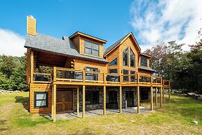 Sunshine Chalet by Taylor Made Deep Creek