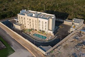 Super 8 By Wyndham Manzanillo