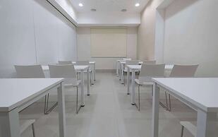 Super 8 By Wyndham Manzanillo