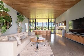 Sea View Beach Estate