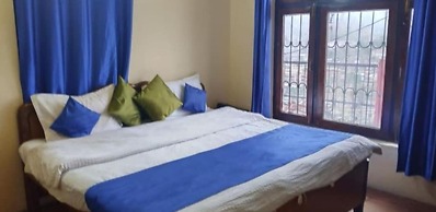 Goroomgo Chinar Lake View Nainital