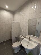 Life Hotel Rong Khun