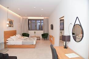 Mythical Coast Wellness Retreat