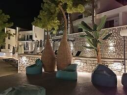 Mythical Coast Wellness Retreat