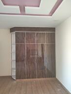 Inviting 3-bed House in Jhelum