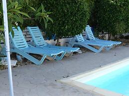 2bed Villa - Private Pool - Steps From the Beach!