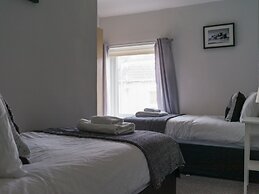 Chestnut House - Cosy 2 Bedroom - Ashington