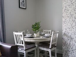 Chestnut House - Cosy 2 Bedroom - Ashington