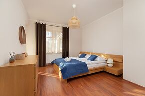 Zakopane Ski Apartment near Polana Szymoszkowa by Renters