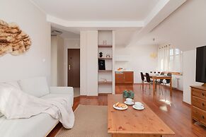 Zakopane Ski Apartment near Polana Szymoszkowa by Renters