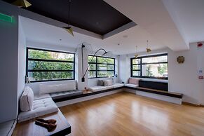 Sunday Boutique Hotel