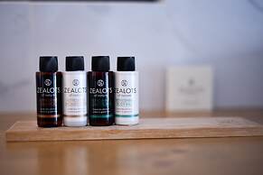 Sunday Boutique Hotel