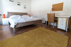 Los Lorentes Residences - Bulle