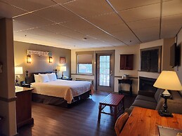 The Common Man Inn & Spa