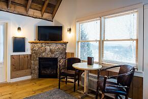 The Common Man Inn & Spa