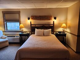 The Common Man Inn & Spa