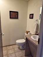 The Common Man Inn & Spa