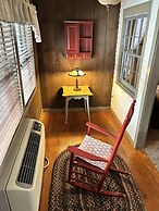 The Common Man Inn & Spa