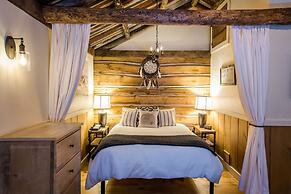 The Common Man Inn & Spa