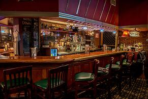 The Common Man Inn & Spa