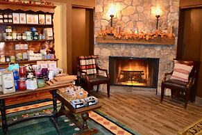 The Common Man Inn & Spa