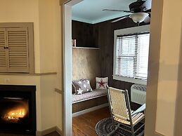 The Common Man Inn & Spa