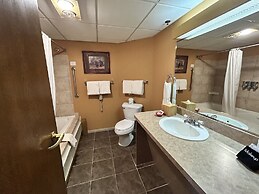 The Common Man Inn & Spa