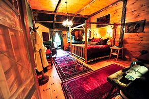 The Common Man Inn & Spa