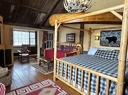 The Common Man Inn & Spa